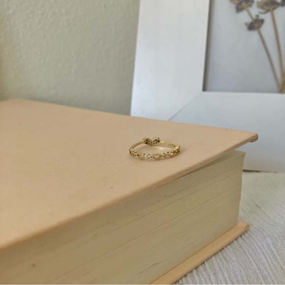 Vintage “Elsie” Gold Promise Ring Heart Reversible Dainty Petite Simple Elegant - Picture 7 of 14